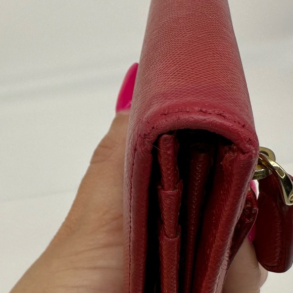 AUTHENTIC PRADA FIERY RED LARGE SAFFIANO LEATHER WALLET - Picture 14 of 16